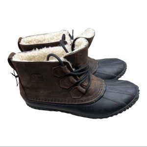 Sorel Flat Short Faux Fur Lined Winter/Rain/Snow Booties Size 9 Brown Black